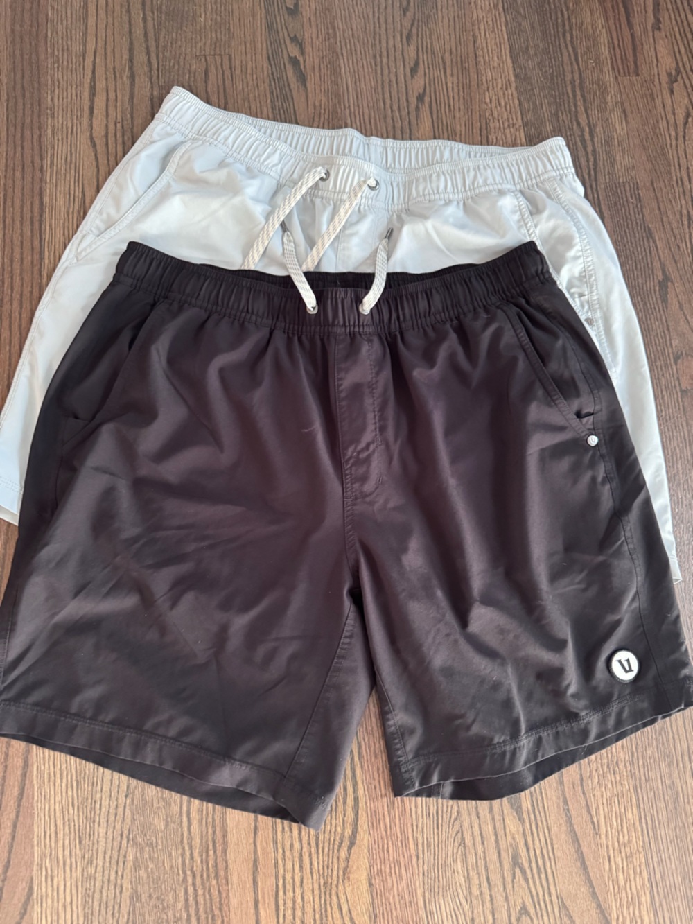 Vuori 2 pack Black and light gray Workout Shorts with Liner